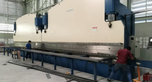 Blog perusahaan terbaru tentang Bagaimana Cara Kerja Mesin Press Brake?