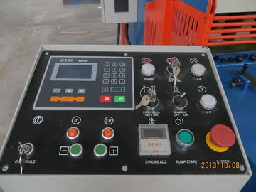 NC kontrol hidrolik E200 Shearing Machine, geser guillotine