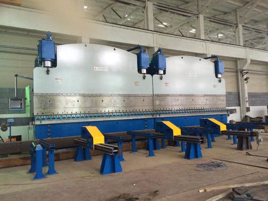 Mesin Press Brake Tandem CNC Kontrol Numerik dengan Kecepatan Tekuk 5mm/detik dan Umur Layanan Panjang