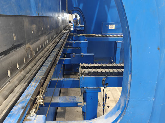 CNC Tandem Hydraulic Press Brake Model : 2-We67k-1200/6250 Untuk pembuatan monopole, menara tabung transmisi dan tiang tinggi