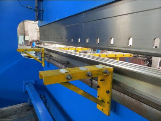 2-WE67K-400/7000 CNC Tandem Hydraulic Press Brake Untuk Membuat Pole Cahaya, Mast Tinggi