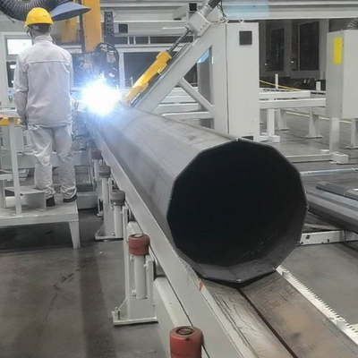 Mesin CNC Pole Shut-Welding dengan Submerged Arc Longitudinal Straight Seam Welding untuk 12000mm Ultra Long Light Pole dan 1 Orang Operasi sederhana