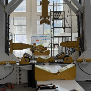 Mesin Pelurus Monopole Hidraulik 1200KN Untuk Pembentukan Kembali Penyambungan Tiang 5G