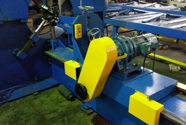 Disesuaikan Max 500 Diameter Tiang Lampu Mesin untuk tiang lampu jalan