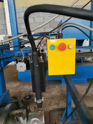 Mesin Pemotong Pintu Pole Cahaya CNC, diameter maksimum 350mm, panjang pemotongan maksimum 2000mm