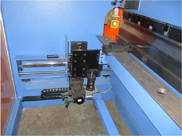 63 Lembar Ton penuh otomatis CNC Hydraulic Press Brake Logam Mesin