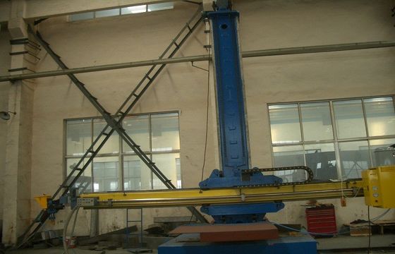Mesin Las Otomatis dengan Langkah Angkat Vertikal 4000 mm dan Diameter yang Berlaku 700-4000 Φ mm untuk Pengelasan Pipa Air Besar