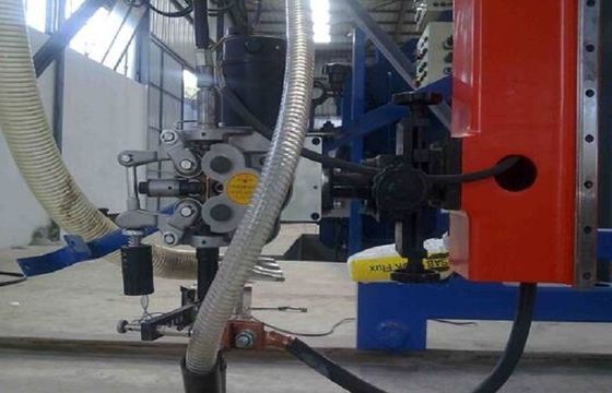 Otomatis Gantry Welding Machine Untuk High Mast jahitan las Dan Pipa besar / tabung 300 - 2000mm