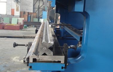 2-WE67K-300/6000 mesin rem CNC press dengan kontrol DA53T